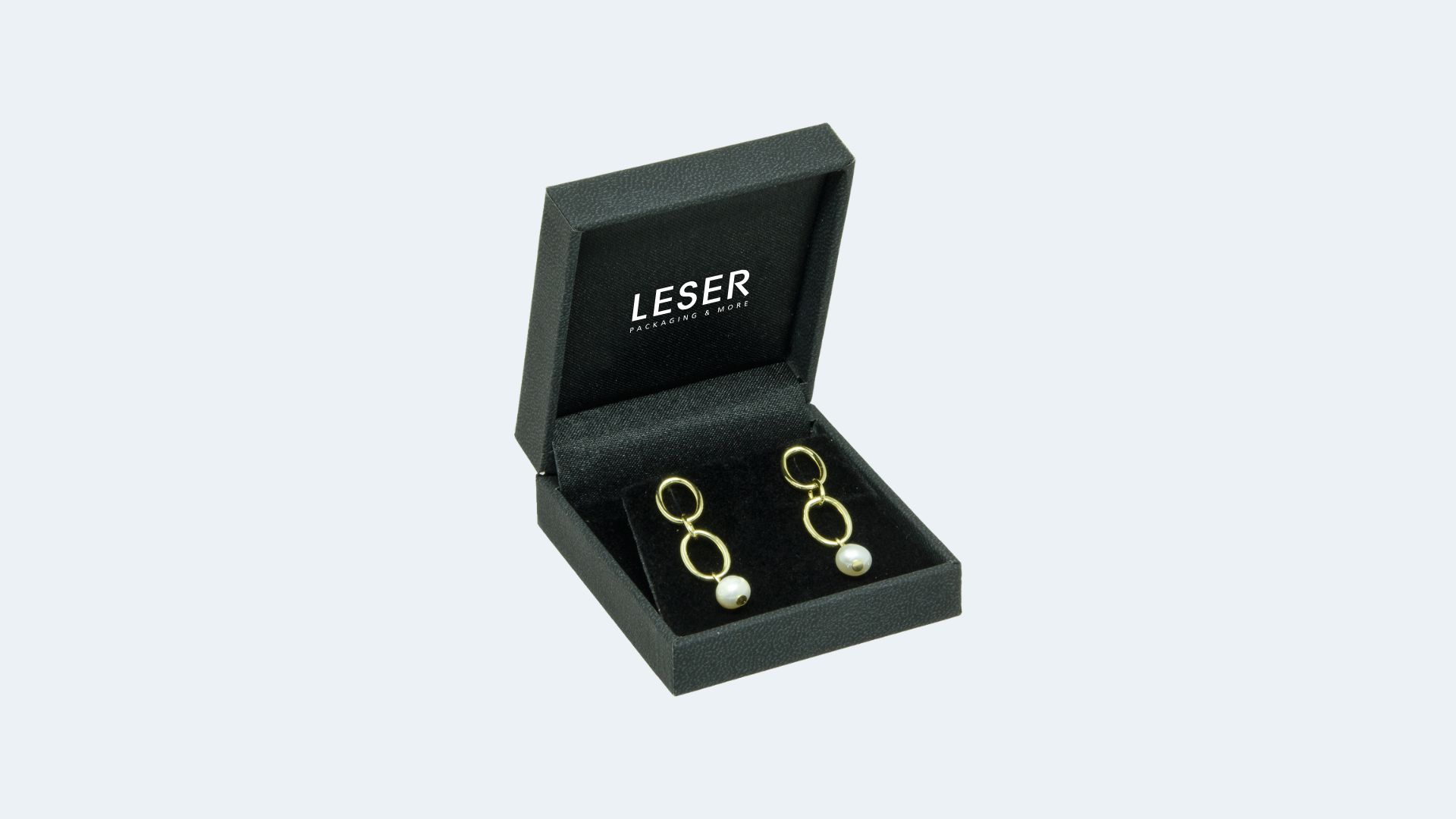 Emballages avec logo.<br>Exemple d'emballage de bijoux. Emballages avec logo.<br>Exemple d'emballage de bijoux.